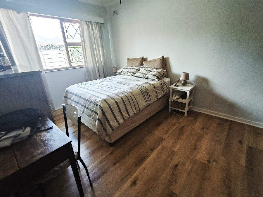 To Let 3 Bedroom Property for Rent in Strandvale Western Cape